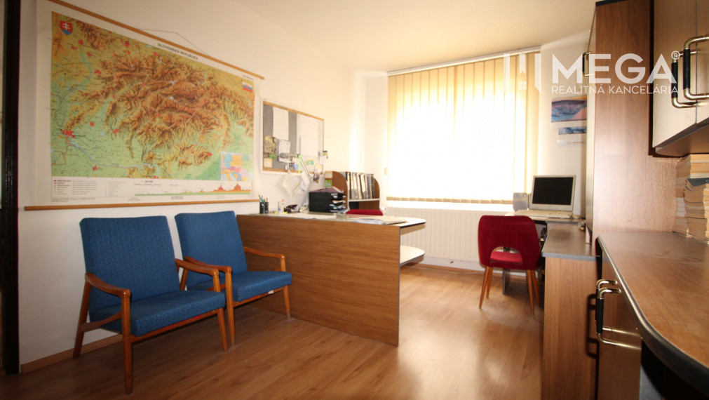 NA PREDAJ: Výnimočná nehnuteľnosť vo Vranove nad Topľou