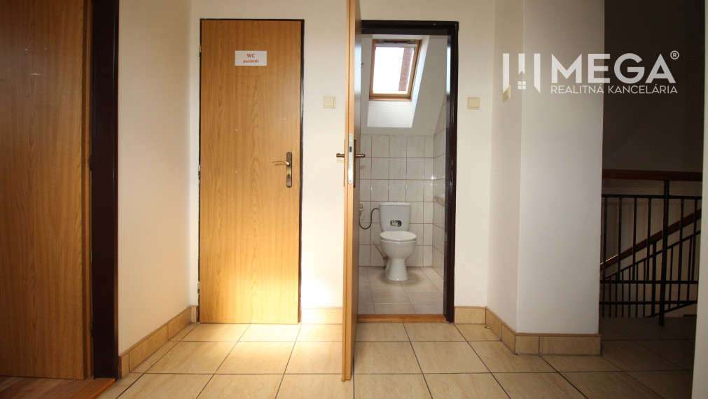 NA PREDAJ: Výnimočná nehnuteľnosť vo Vranove nad Topľou