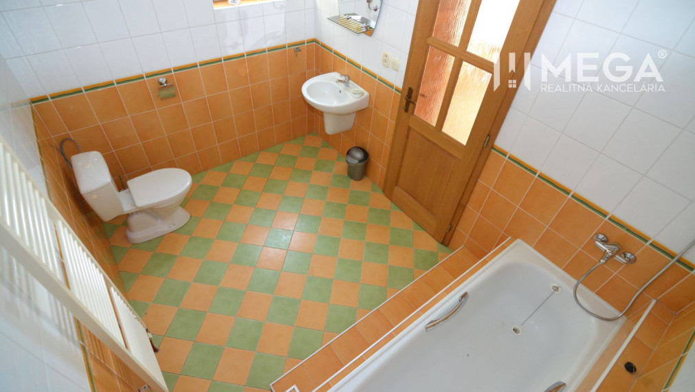 AKTUALIZÁCIA CENY - PREDAJ RODINNÉHO DOMU v obci UDAVSKÉ