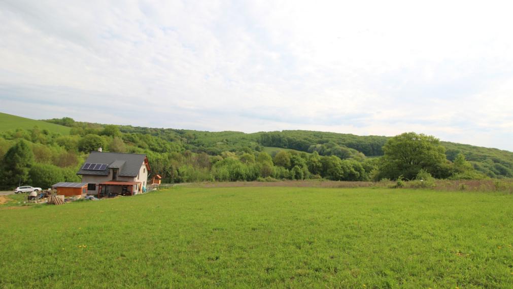 NA PREDAJ POZEMOK V LONE PRÍRODY - VYŠNÝ KAZIMÍR 1196 m²