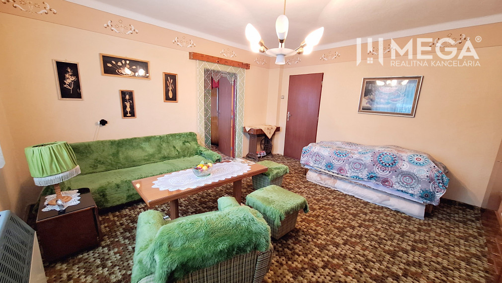 EXKLUZÍVNE NA PREDAJ - Rodinný dom v obci PČOLINÉ