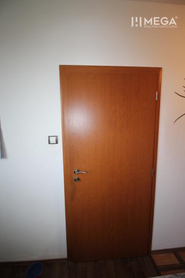 PREDAJ čiastočne zrekonštruovaného 3 - izbového bytu Snina