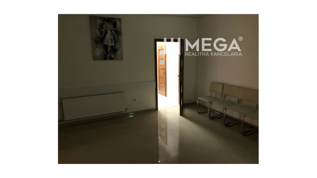 SKVELÁ PONUKA – POLYFUNKČNÝ OBJEKT NA PREDAJ | SNINA