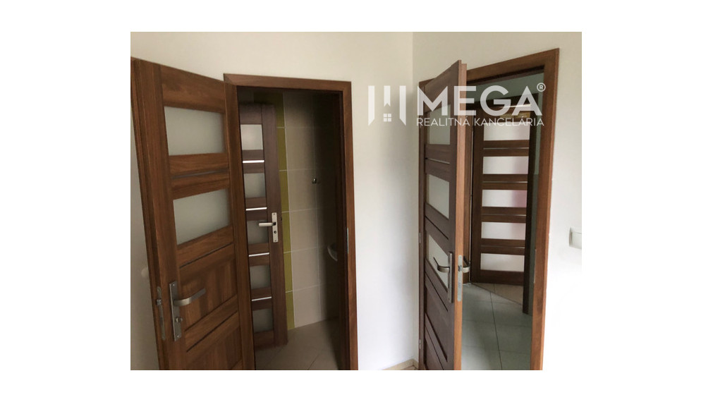 SKVELÁ PONUKA – POLYFUNKČNÝ OBJEKT NA PREDAJ | SNINA