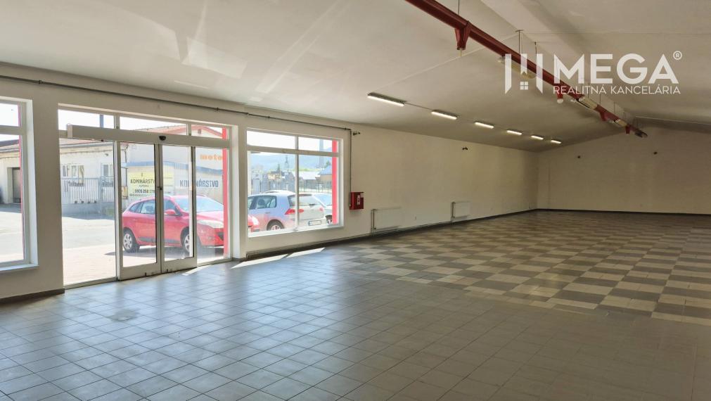 PRENÁJOM KOMERČNÉHO PRIESTORU v HUMENNOM ul. Fidlikova