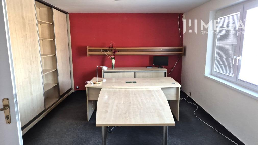 PRENÁJOM KOMERČNÉHO PRIESTORU v HUMENNOM ul. Fidlikova