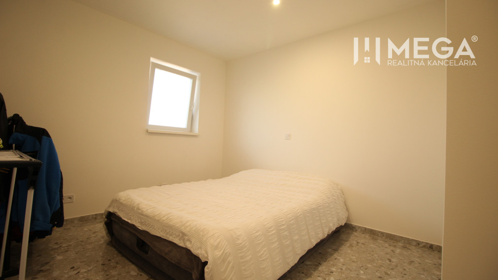 NA PRENÁJOM: Kancelárske priestory + 3-izbový apartmán – Košice