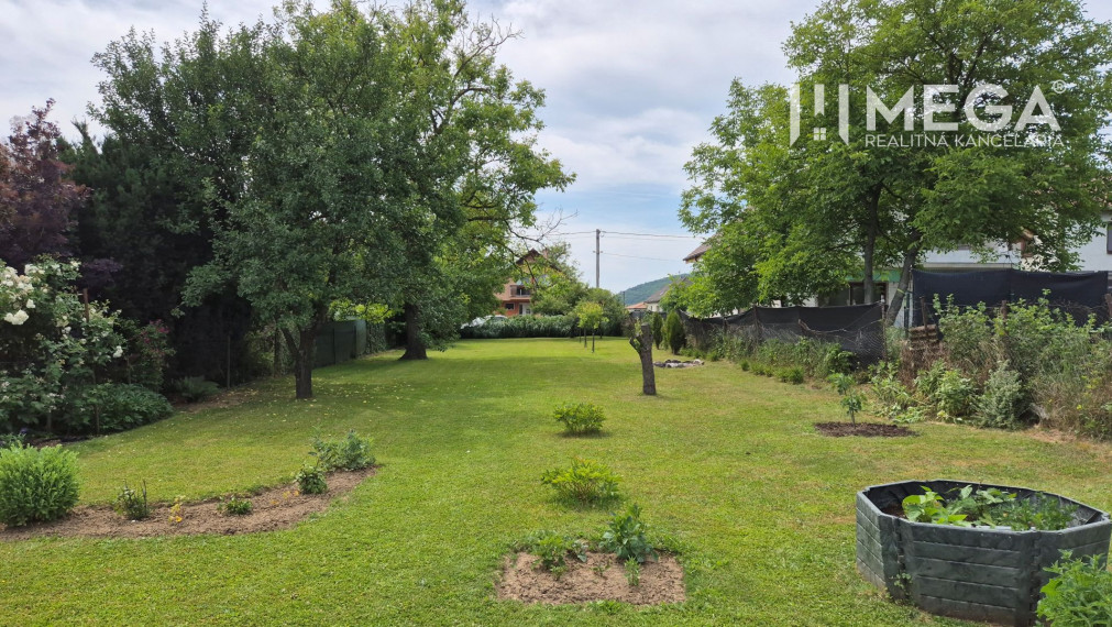 PREDAJ RODINNÉHO DOMU v obci LACKOVCE (HE)