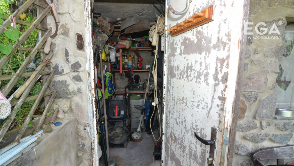 NOVÁ CENA za PREDAJ CHATKY s pozemkov v HUMENNOM