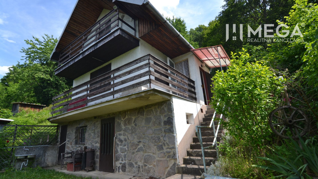 NOVÁ CENA za PREDAJ CHATKY s pozemkov v HUMENNOM