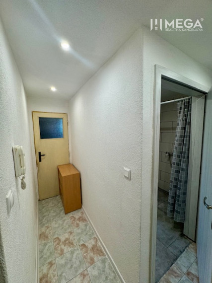 Exkluzívne na predaj 1 izbový byt na síd. I v meste Humenné