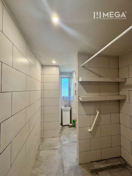 Exkluzívne na predaj 1 izbový byt na síd. I v meste Humenné