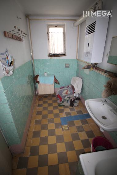 Znížená cena - pôvodný rodinný dom Dlhé nad Cirochou