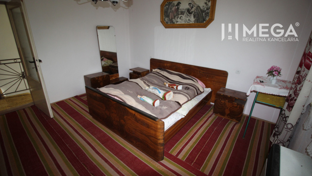 Znížená cena - pôvodný rodinný dom Dlhé nad Cirochou