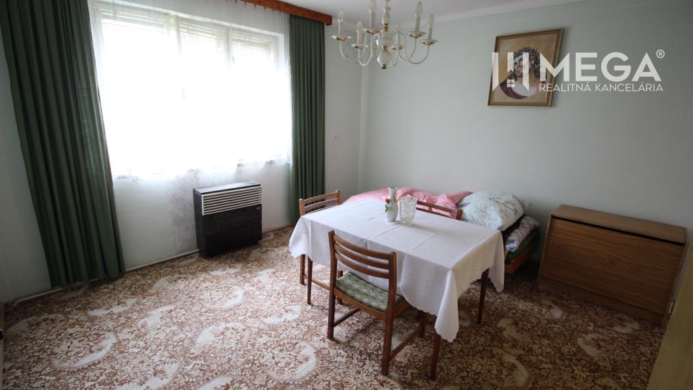Znížená cena - pôvodný rodinný dom Dlhé nad Cirochou