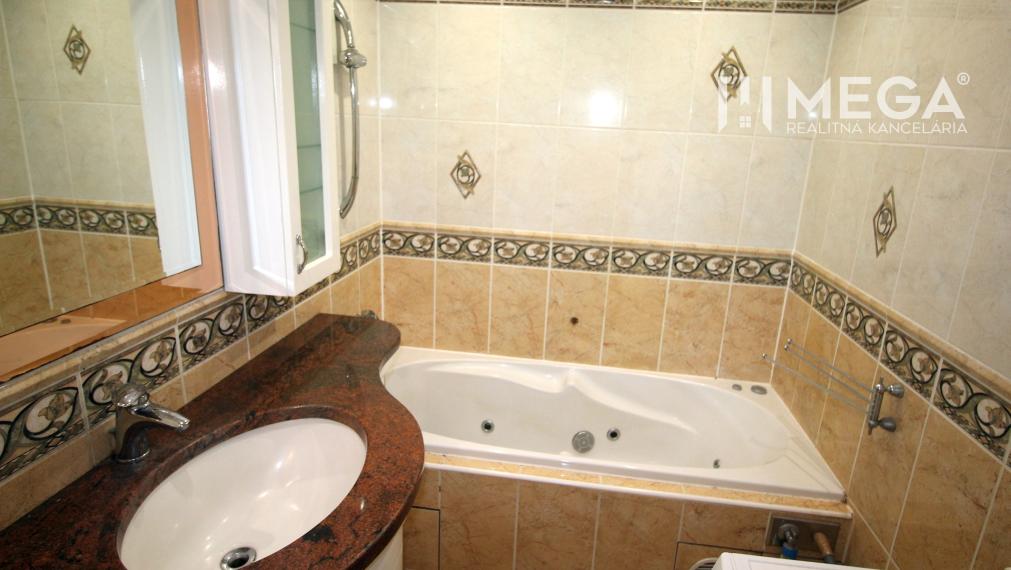 Na predaj 3 izbový byt k nasťahovaniu v meste Humenné