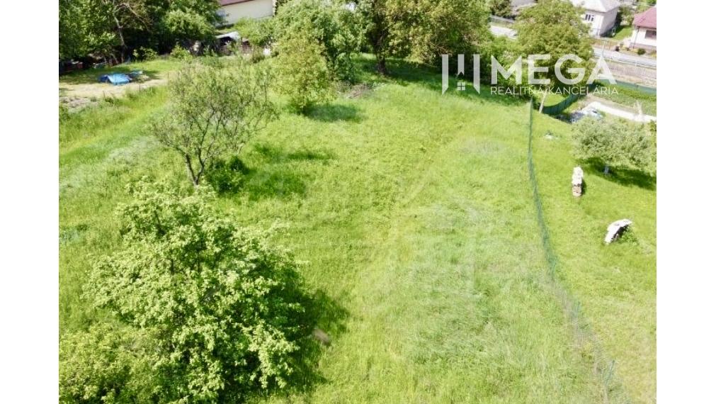 NA PREDAJ ŽIADANÝ STAVEBNÝ POZEMOK – TURCOVCE (okres Humenné)