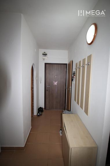 Na predaj - zrekonštruovaný 2-izbový byt - Snina