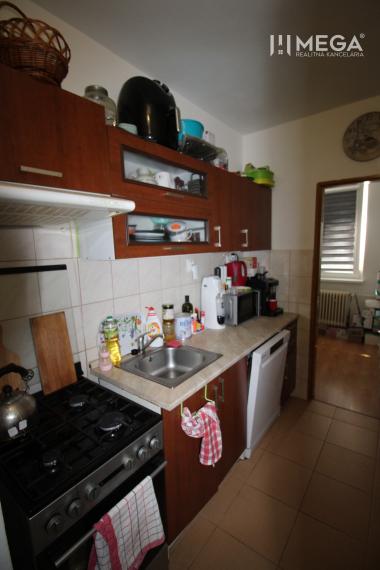 Na predaj - zrekonštruovaný 2-izbový byt - Snina