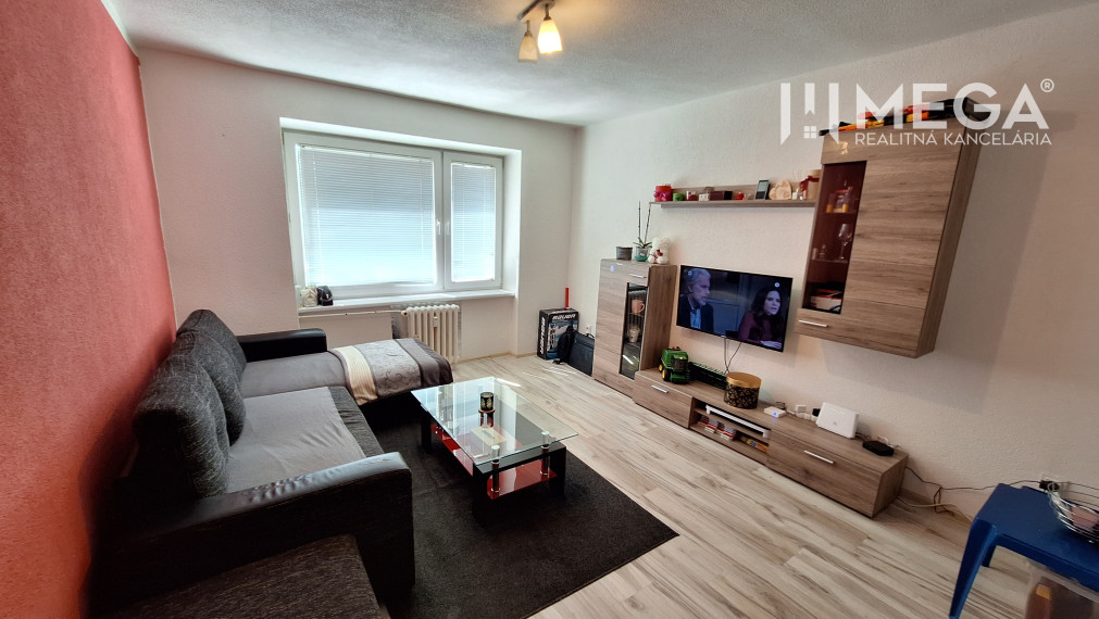 PREDANÉ 2-izbový BYT v meste Humenné