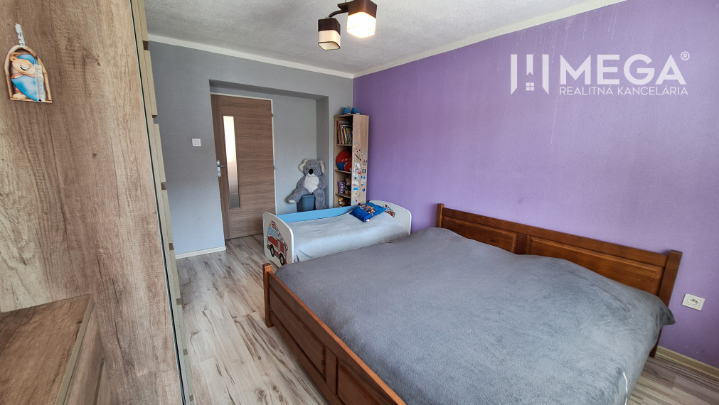 PREDANÉ 2-izbový BYT v meste Humenné