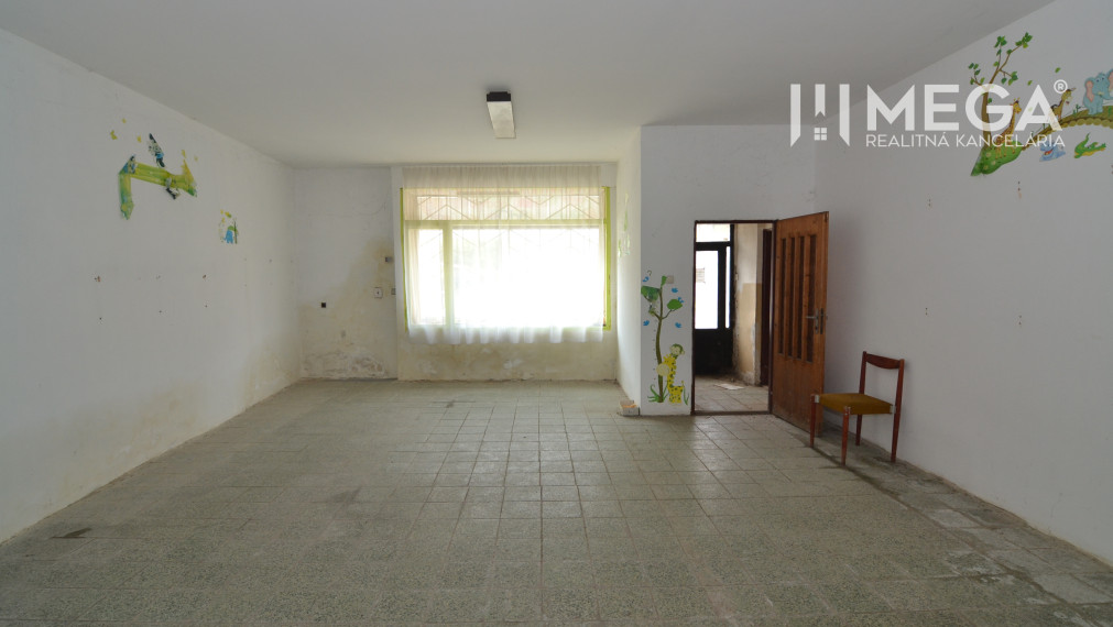 Prenájom komerčnej budovy na podnikanie – Stakčín