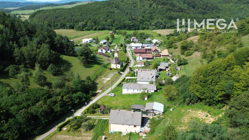 ZĽAVNENÁ CENA-NA PREDAJ VIDIECKY DOM s TOP pozemkom JASENOVCE