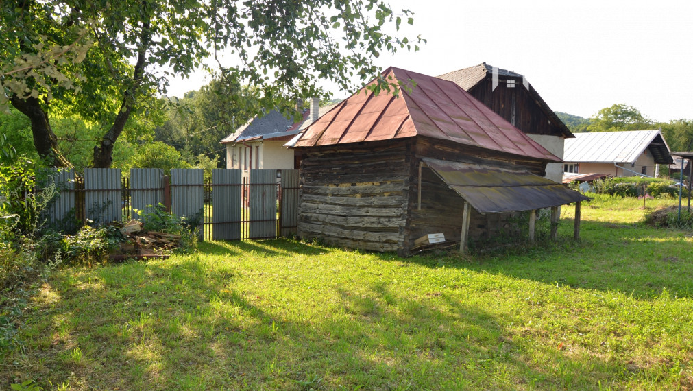 Na predaj rodinný dom v krásnom prostredí obce Vyšné Ladičkovce, exkluzívna ponuka.