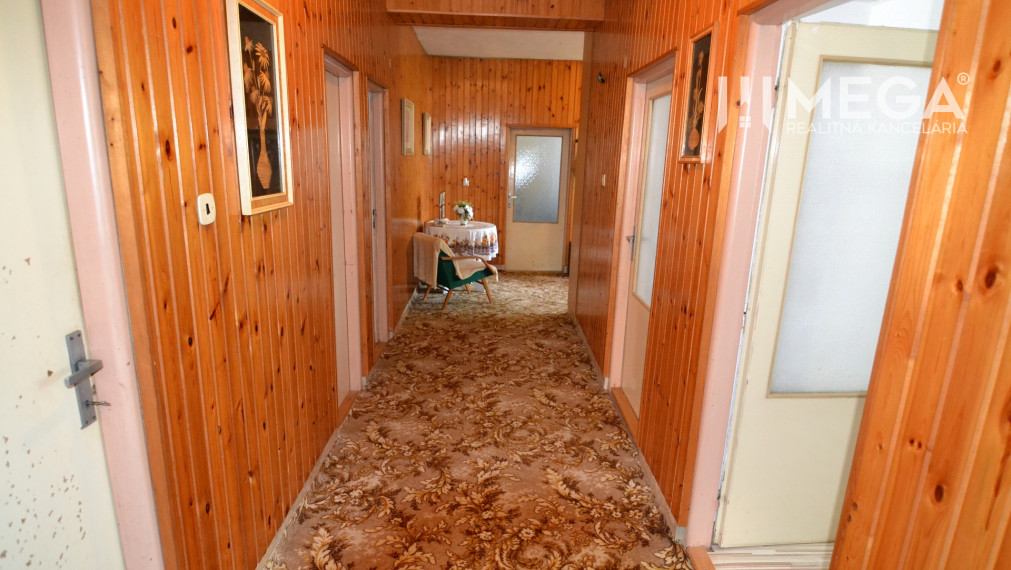 Na predaj rodinný dom v krásnom prostredí obce Vyšné Ladičkovce, exkluzívna ponuka.