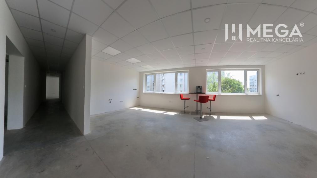 TOP CENA NA PRENÁJOM NOVÉ KANCELÁRIE v HUMENOM 689€/mesiac