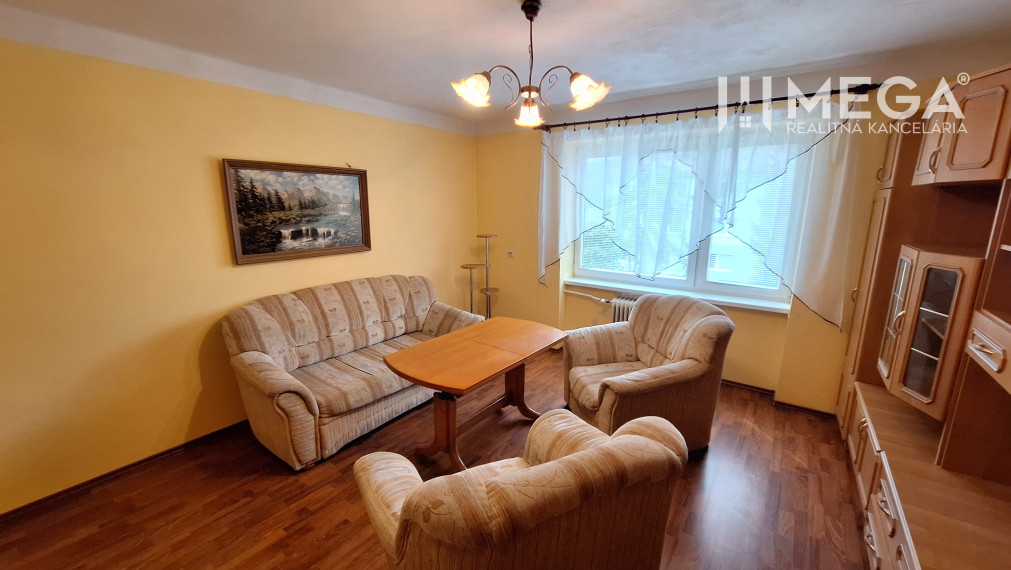 SKVELÁ CENA - NA PREDAJ 3-izbový BYT v meste Snina