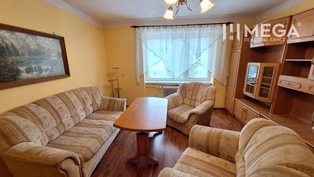 SKVELÁ CENA - NA PREDAJ 3-izbový BYT v meste Snina