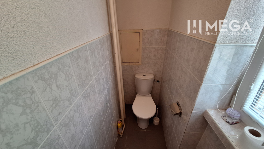 SKVELÁ CENA - NA PREDAJ 3-izbový BYT v meste Snina