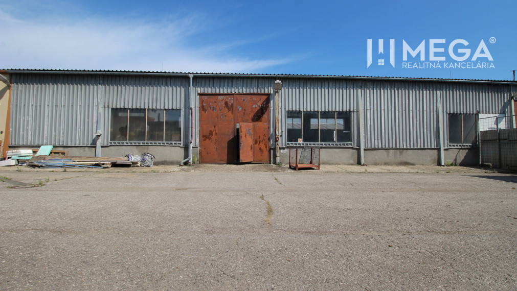 FLEXIBILNÝ PRENÁJOM HALY V HUMENNOM – od 700€ až 300 m²