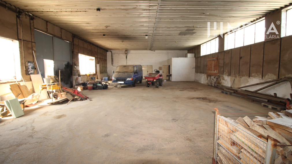 FLEXIBILNÝ PRENÁJOM HALY V HUMENNOM – od 700€ až 300 m²
