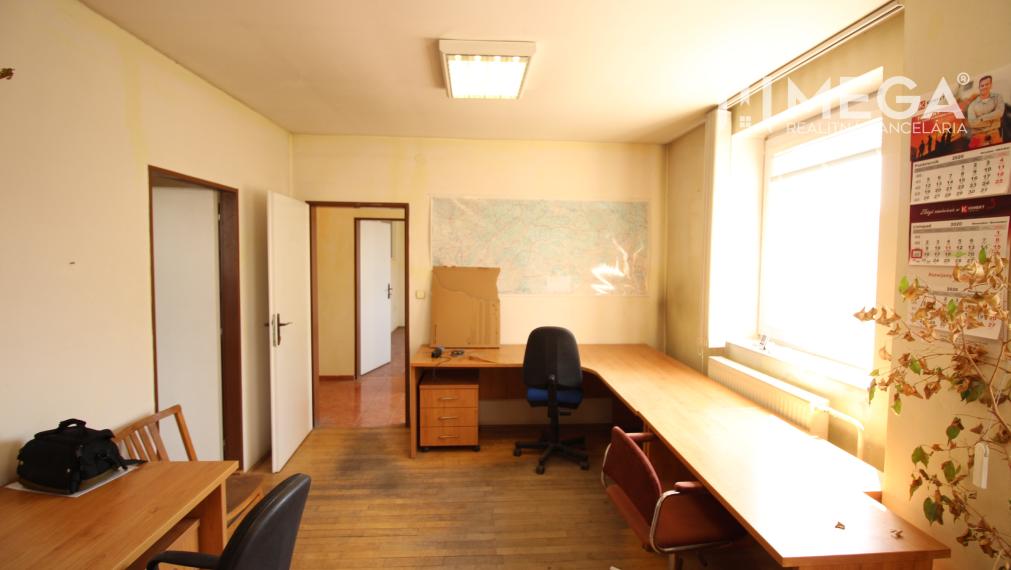 VÝHODNÝ PRENÁJOM KANCELÁRIÍ vo vyhľadávanej lokalite HUMENNÉ