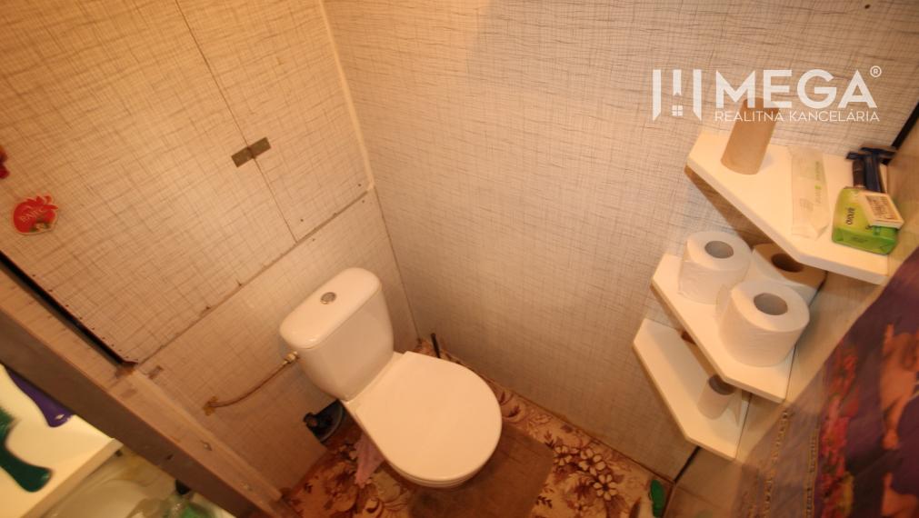 NOVÁ CENA - PREDAJ 1,5-izb. bytu v TOP lokalite MEDZILABORCE