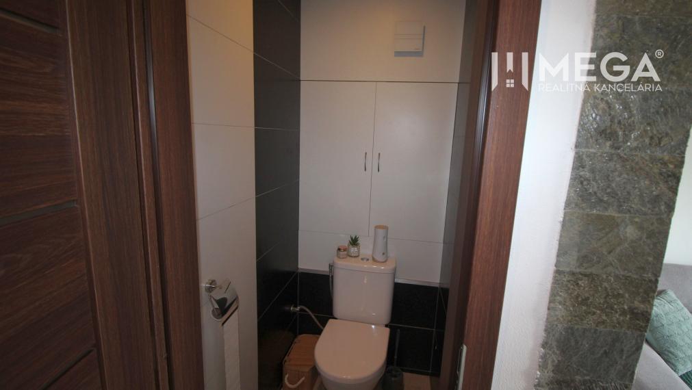 Prenajaté - Na prenájom pekný 3 izbový byt v meste Humenné, exkluzívne!