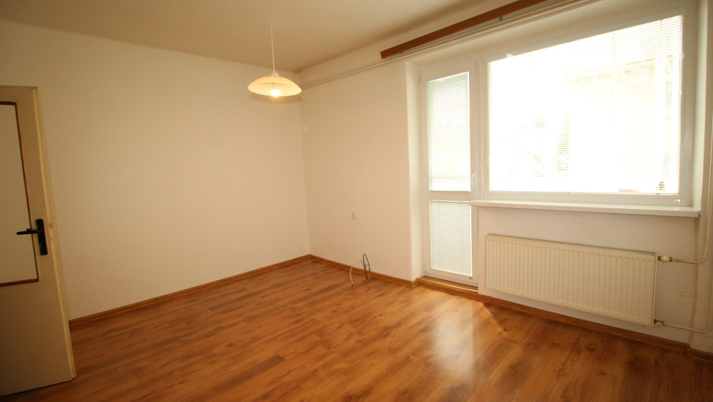 Na predaj veľký 3 izbový byt 8 min od mesta Humenné