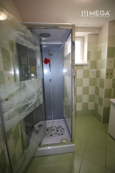 Na predaj veľký 3 izbový byt 8 min od mesta Humenné