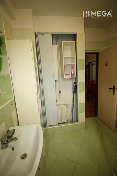 Na predaj veľký 3 izbový byt 8 min od mesta Humenné