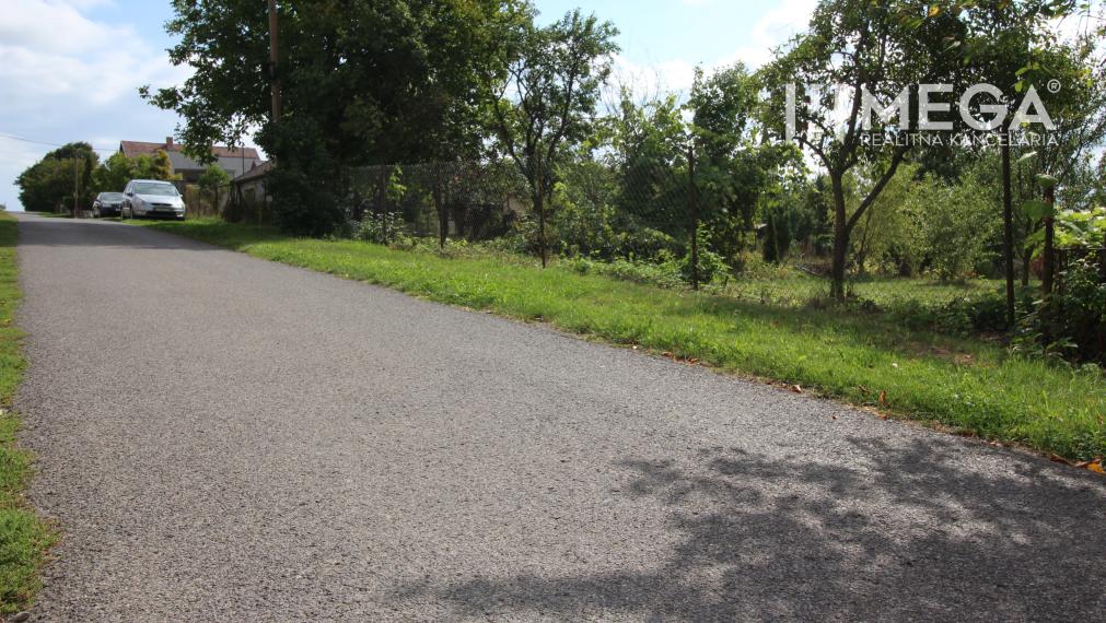 NA PREDAJ STAVEBNÝ POZEMOK V NIŽNOM HRUŠOVE S KRÁSNYM VÝHĽADOM