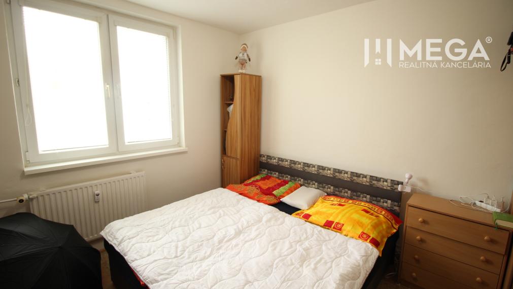 NA PREDAJ 3-izb. byt s loggiou – Sídl. pod Sokolejom, HUMENNÉ