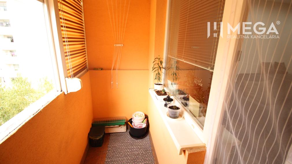 NA PREDAJ 3-izb. byt s loggiou – Sídl. pod Sokolejom, HUMENNÉ