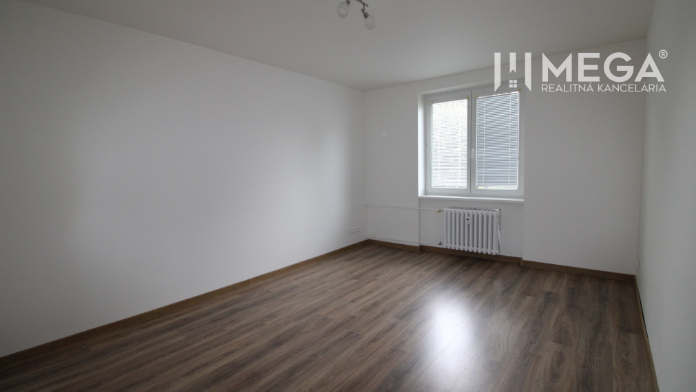 Na prenájom 3 izbový byt v centre mesta Vranov nad Topľou