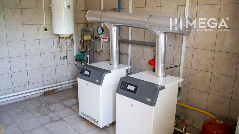 PRENÁJOM PRIEMYSELNÉHO AREÁLU v STRÁŽSKOM (okres Michalovce)