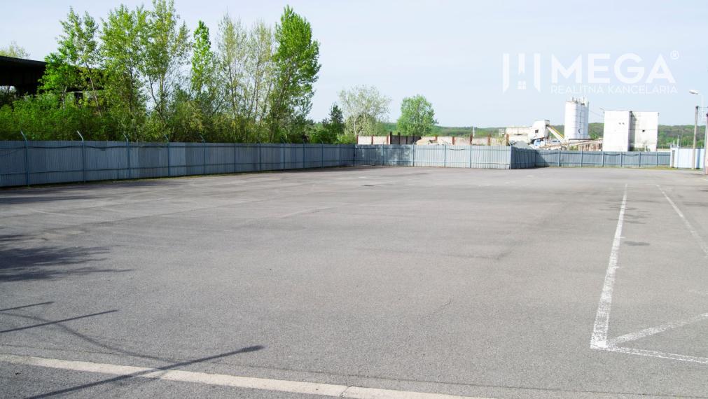 PRENÁJOM PRIEMYSELNÉHO AREÁLU v STRÁŽSKOM (okres Michalovce)