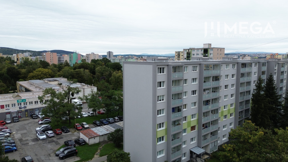 VÝRAZNÁ ZĽAVA: 3-izbový zariadený byt Terasa - Košice