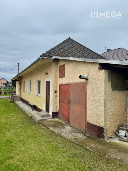 Exkluzívne na predaj rodinný dom v obci Rovné okr. Humenné