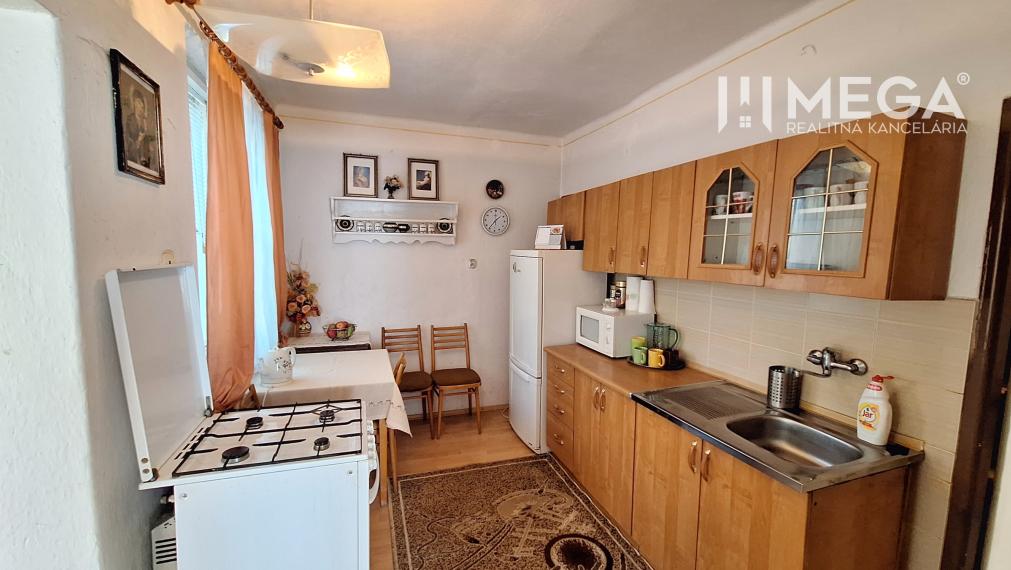 REZERVOVANÉ - NA PREDAJ rodinný dom v obci Ohradzany